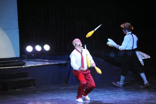 Del circo a Tinelli, ida y vuelta