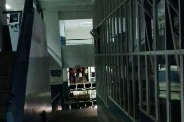 Un derrame cloacal alteró la rutina en la Maternidad