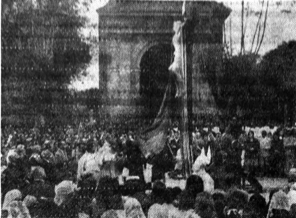 INAUGURACIÓN. Los feligreses taficeños celebraron la bendición de la nueva imagen el 30 de octubre de 1944. 