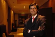 Romero y Urtubey se disputan el triunfo