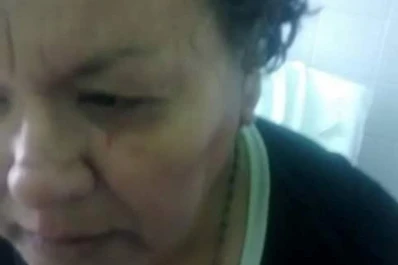 Dos mujeres se agarraron a las piñas en una escuela de Yrigoyen