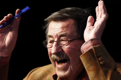 Murió el premio Nobel de Literatura Günter Grass, a los 87 años