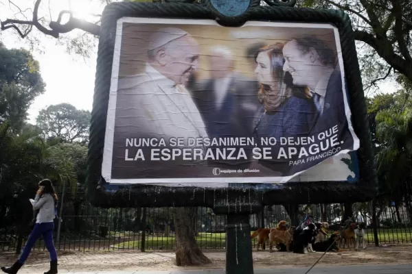 El Papa agradeció la carta que lo insta a no recibir a Cristina