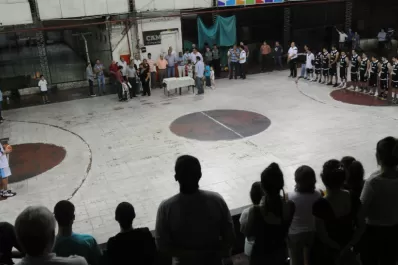 Emotivo homenaje a Mario Yane