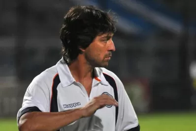 Garnero también juega al misterio y cerró las puertas