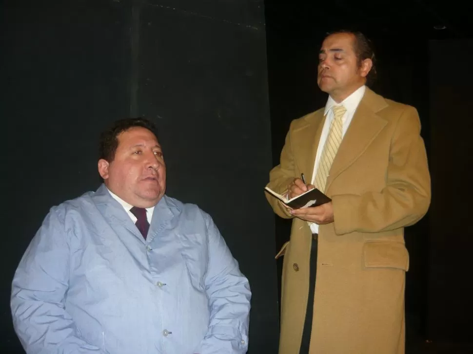EL TESTIGO. Díaz interpreta a un mayordomo, y Alfonso, a un inspector. foto gentileza de armando díaz