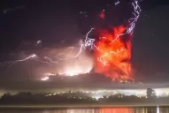 La erupción del volcán Calbuco sorprende y alarma al país