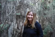 Historias de una niña para sobrevivir al mar de noche