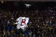 Un drone con el fantasma de la B sobrevoló La Bombonera