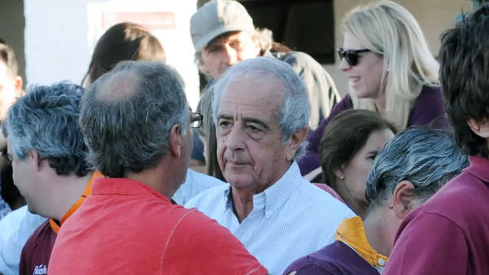 UNO MÁS. Mientras Conmebol decidía el fallo a Boca, D'Onofrio fue a ver rugby. (FOTO DIARIO OLÉ)