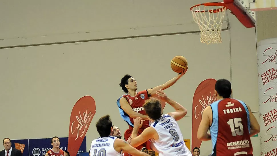 APORTÓ EN TODOS LOS ÍTEMS. Gastón García jugó en altísimo nivel para Salta Basket.
FOTO TOMADA DE.Marcelo Miller