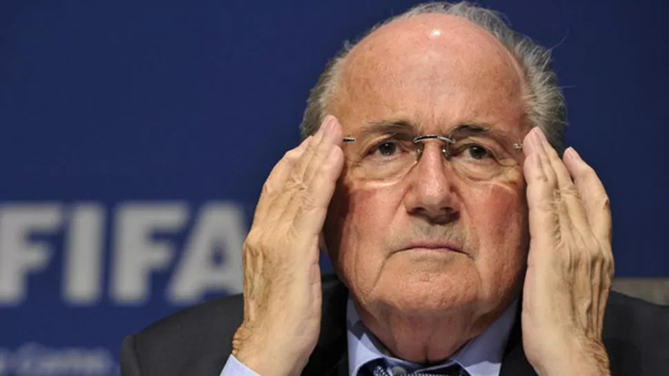 EN PROBLEMAS. FBI Investiga a Joseph Blatter por corrupción