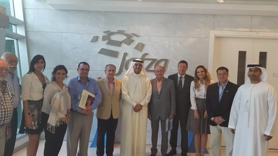 CONTACTO. Una comitiva provincial participó en un viaje comercial y en rondas de negocios en Dubai, ciudad que integra Emiratos Árabes. GENTILEZA FET