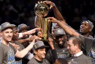 Golden State Warriors es campeón de la NBA después de 40 años