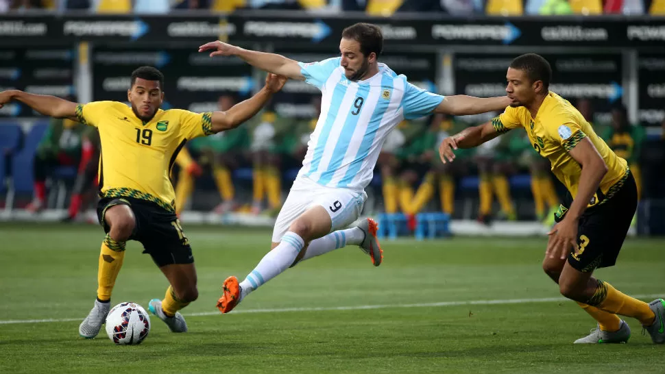 Argentina ganó con lo justo a Jamaica, pero terminó sufriendo