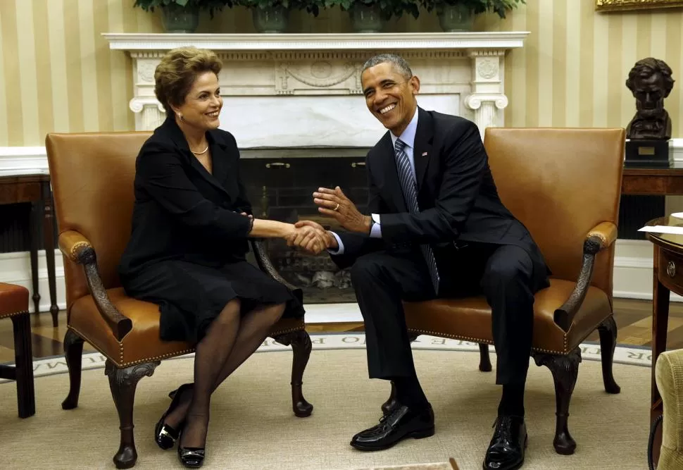 EN LA OFICINA OVAL. Dilma Rousseff fue recibida por Barack Obama en la Casa Blanca, en Washington. reuters