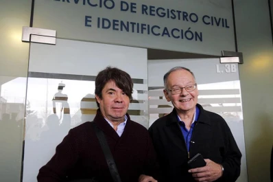 Comenzó la inscripción de parejas para legalizar el matrimonio igualitario en Chile