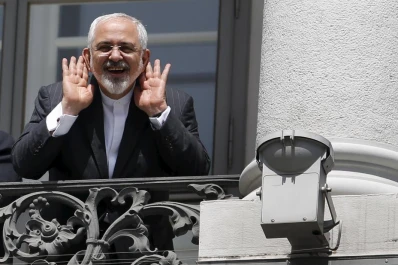 Extienden el plazo del diálogo para lograr el acuerdo nuclear con Irán