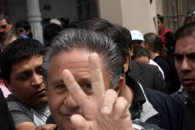 “Macri no tiene uñas de guitarrero para gobernar”