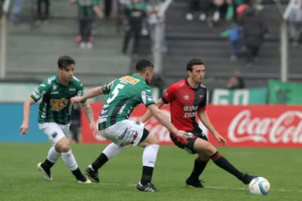 Nueva Chicago, Colón y un duelo para el olvido