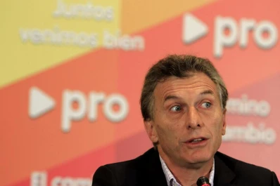Lousteau y Macri se cruzaron por el balotaje del domingo