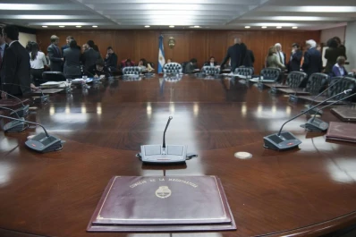 Duro golpe contra la ley que designa los jueces subrogantes