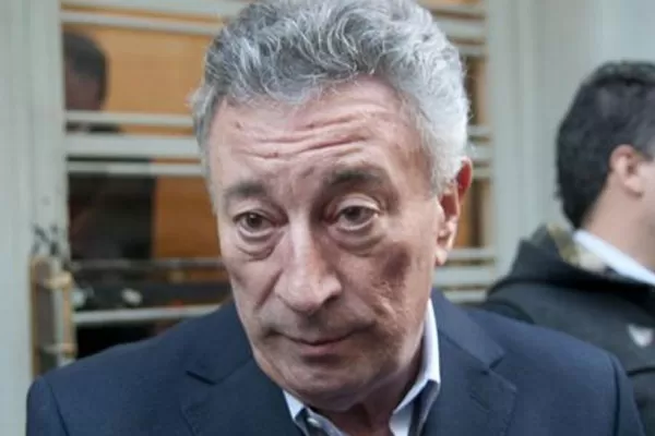 La AFA planea un nuevo torneo corto para 2016