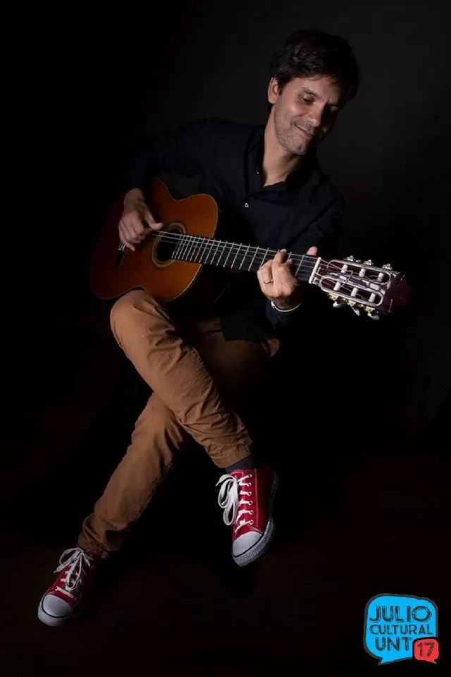 TALENTO. Julio Santillán es un guitarrista destacado mundialmente. 