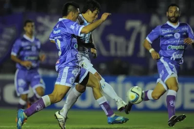 Atlético pegó en el momento justo y se llevó el triunfo de Campana