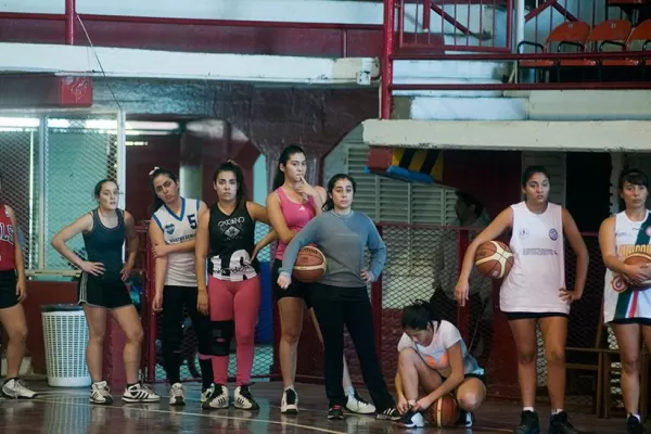 Las selecciones masculina y femenina tucumanas aceleran su preparación