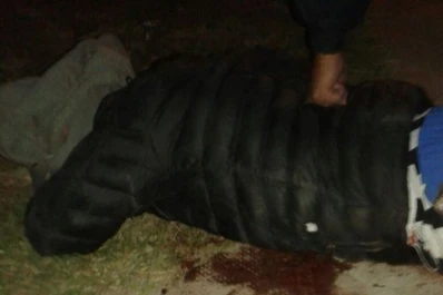 Un hombre recibió tres disparos durante un robo frustrado que terminó con una golpiza