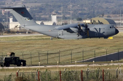 Turquía ataca por primera vez al ISIS en Siria en un rotundo giro estratégico