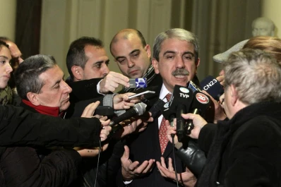 Aníbal dijo que Cristina no puede quedarse muda