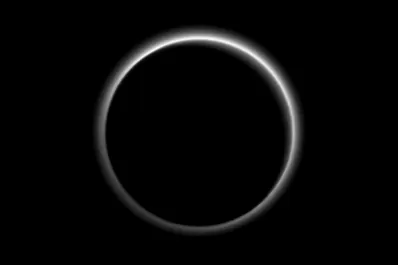 El lado oscuro de Plutón