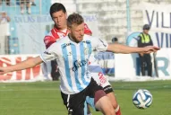 Lanús fletó dos charter para despedir a Barisone