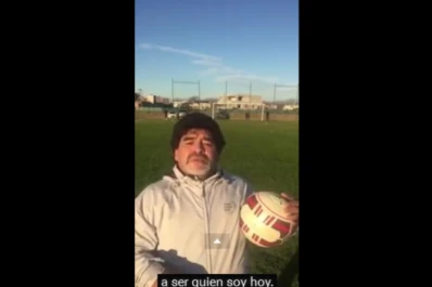 En medio del escándalo familiar, Maradona se sincera en YouTube