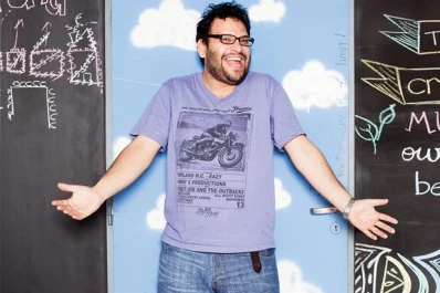 Del pibe de la villa al pianista de música clásica y líder social