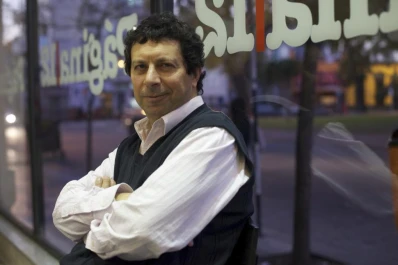 “Todos creen que merecen dólares”