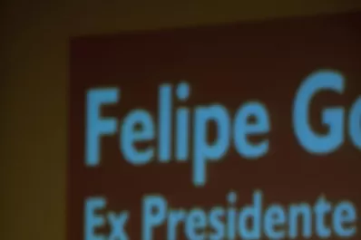 “El liderazgo es poder con autoridad”