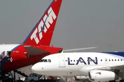 Las aerolíneas LAN y TAM anunciaron su fusión bajo el nombre de LATAM