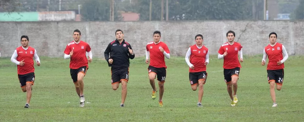 SE TIENE CONFIANZA. Iván Agudiak trabaja fuerte para volver a convertir. la gaceta / foto de héctor peralta