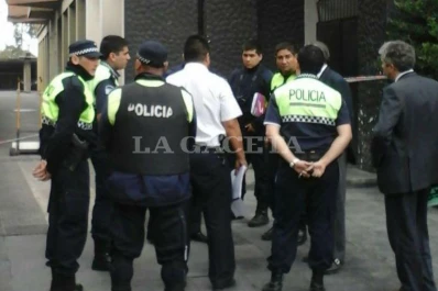 Un niño cayó desde el cuarto piso de un edificio