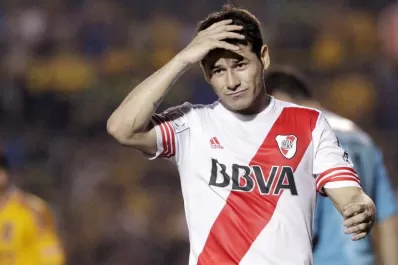 Mora analiza quedarse en River