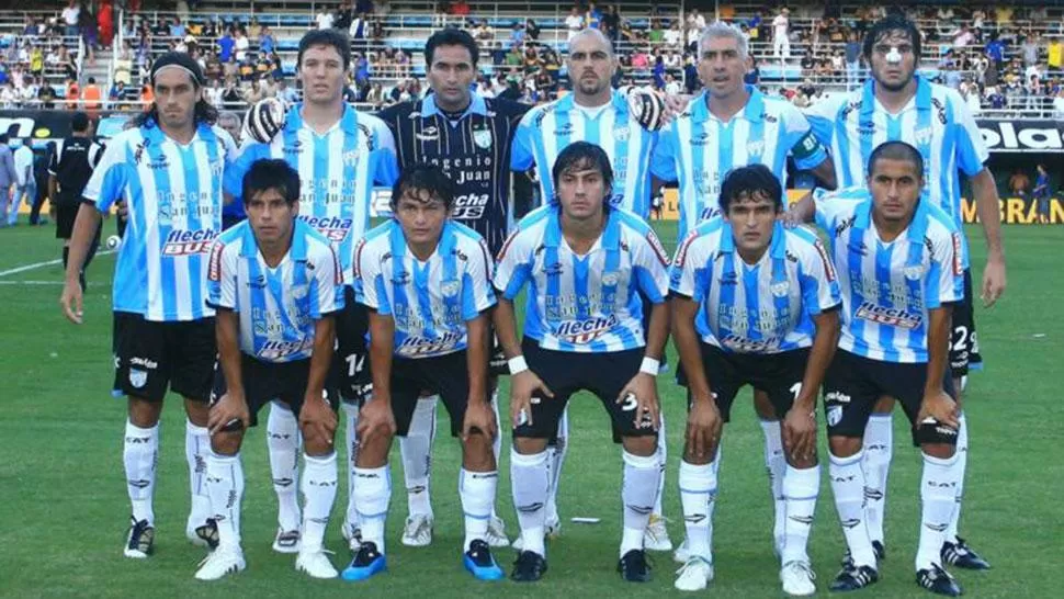 DE PRIMERA. Atlético disputó el torneo 2009/10. (ARCHIVO)