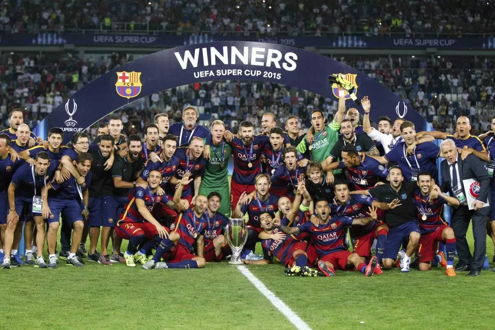 REYES DE EUROPA.Barcelona ganó su cuarta Supercopa, con lo que igualó el récord de Milan. Habiendo ganado todo a nivel continental, ahora le apunta al Mundial de Clubes, donde se cruzaría con River. reuters