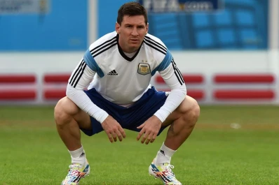 Messi pide ayudar a los inundados