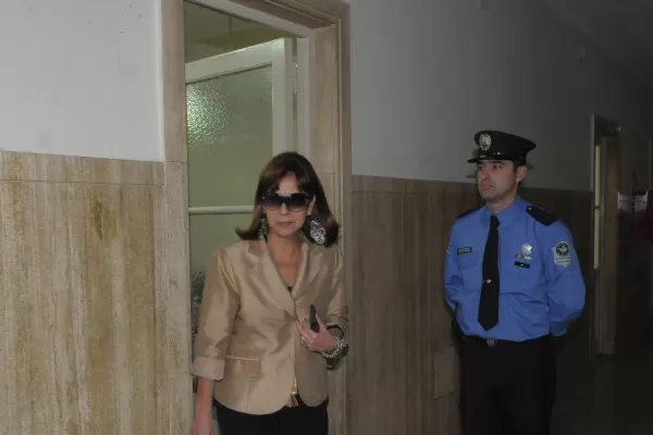 El titular de la Corte afirma que la fiscala Carrizo lo afrentó
