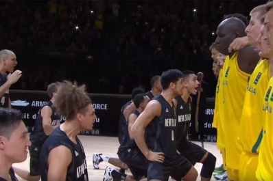 También en básquet: agresivo Haka de Nueva Zelanda ante Australia