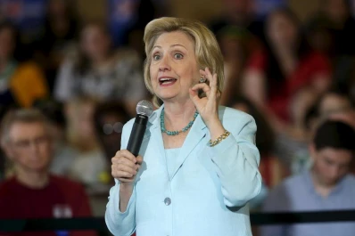 Hillary defiende la reforma migratoria, mientras Trump insiste con expulsar a los inmigrantes