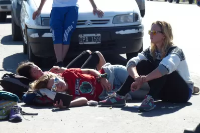 Compromiso para otorgar una línea especial de créditos